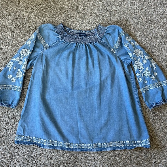 J Jill Denim-Boho Denim top with Cream Embroidery on Sleeves and waist. Cowgirl - Picture 1 of 8
